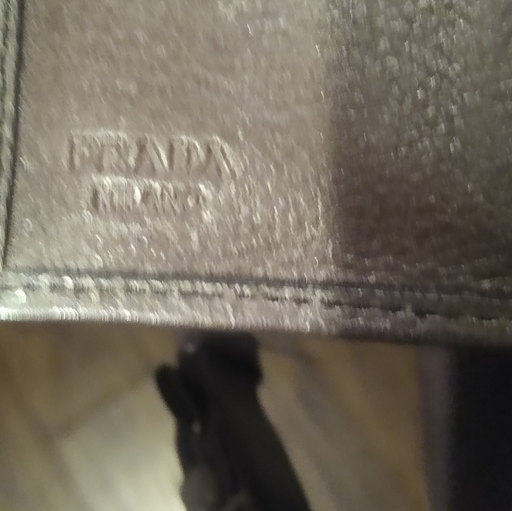 Auth. Prada Wallet - Picture 10 of 16